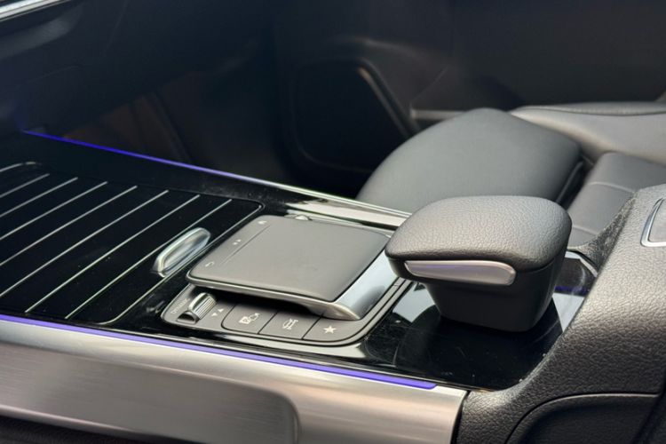 Used Mercedes-Benz GLB 2020 Updated GLB 200 Dynamic Edition Interior 8