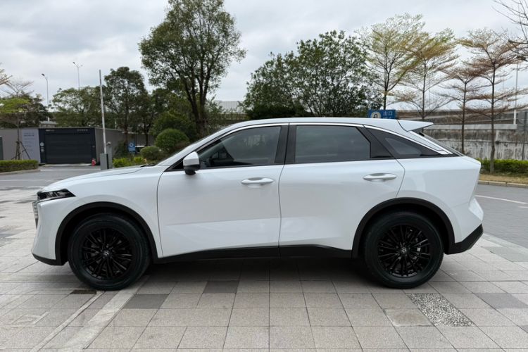 Used Venucia V 2021 260T Idol Edition