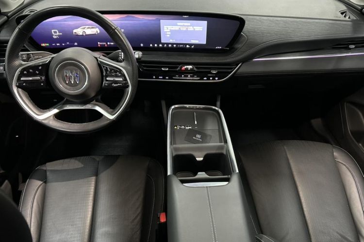 Used Buick LaCrosse 2023 28T Prestige Edition Audio And AC Panel