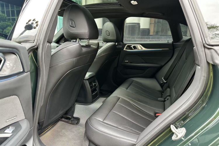 Used BMW i4 2022 eDrive40