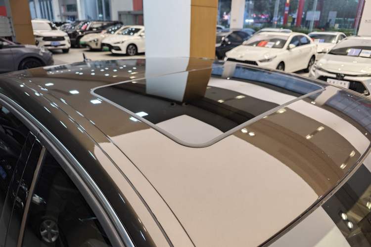 Used Mercedes-Benz E-Class 2015 Restyled E 260 L Sport Edition