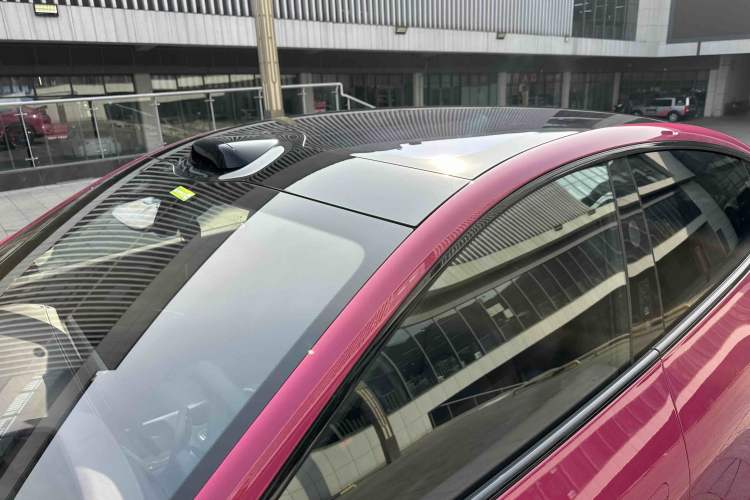 Used Xiaomi Auto SU7 2024 Four-Wheel Drive Ultra-Long Range Advanced Intelligent Driving Max Edition