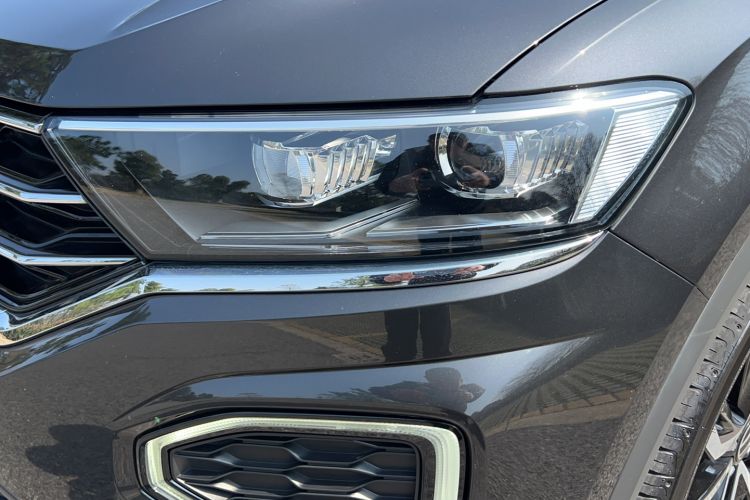 Used Volkswagen T-ROC 2021 280TSI DSG Two-Wheel Drive Comfort Connect Edition