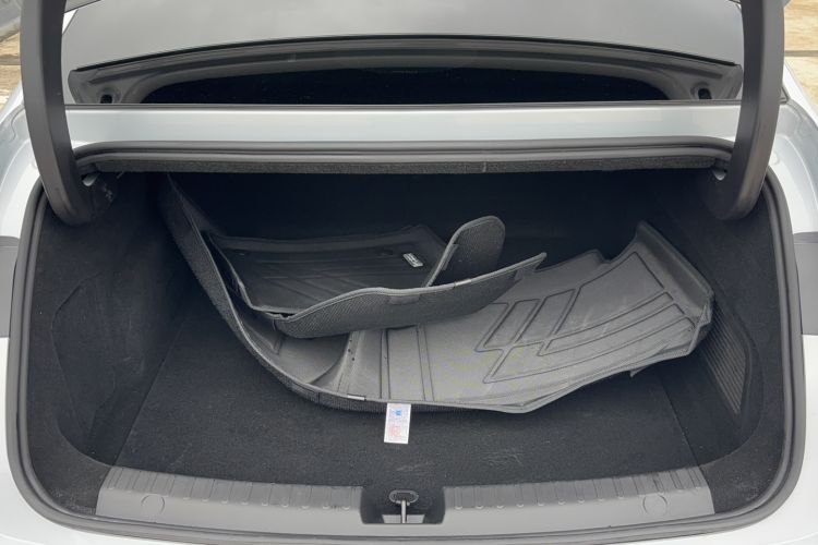 Used Geely Galaxy 8 2025 130km EM-i Flagship Edition Trunk