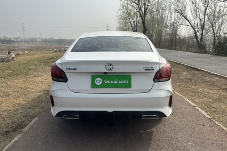 Used MG 5 2022 300TGI DCT Chao Yue Luxury Edition