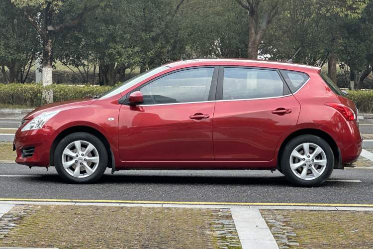 Used Nissan Tiida 2014 1.6L CVT Smart Model