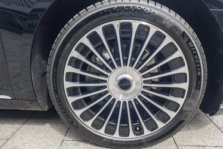 Used Hima Stelato S9 2025 Extended-Range Ultra Exterior 7