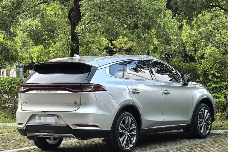 Used BYD Tang 2018 2.0T Automatic SmartConnect Prestige 7-Seater China V Standard
