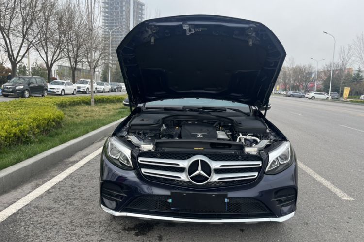 Used Mercedes-Benz GLC 2018 GLC 260 4MATIC Dynamic Edition Exterior 2