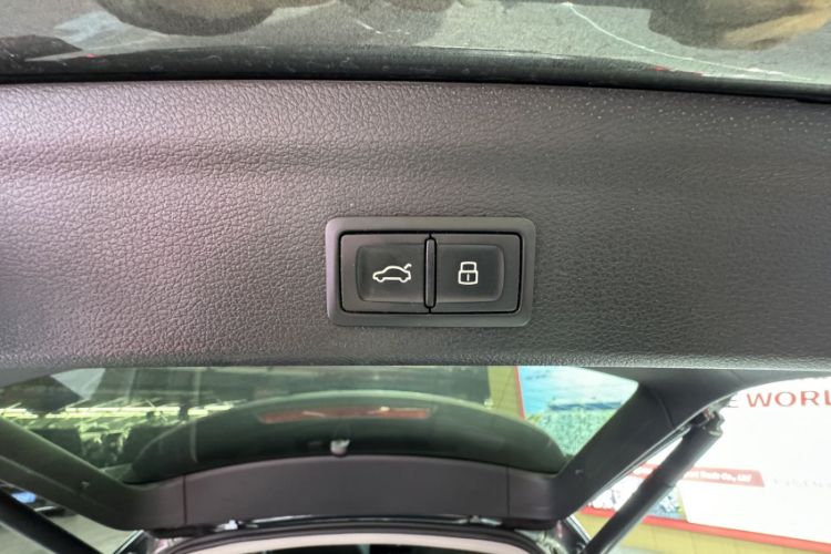 Used Audi Q3 2022 35 TFSI Fashion Dynamic Model Interior 5