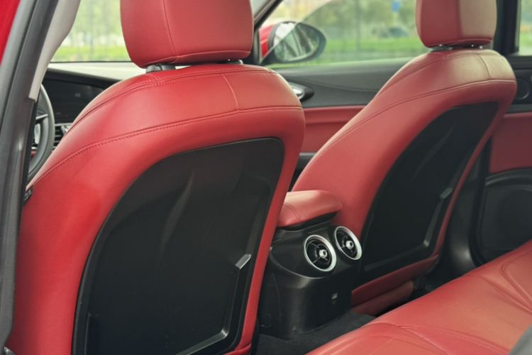 Used Alfa Romeo Giulia 2017 2.0T 280HP Luxury Edition