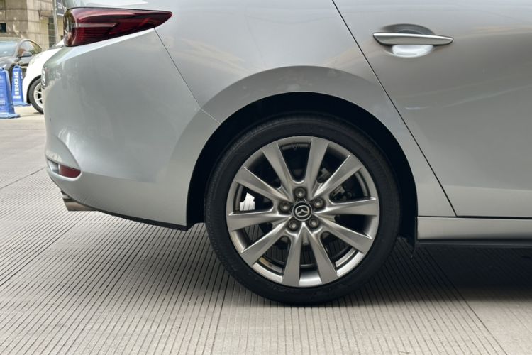 Used Mazda 3 Axela 2021 2.0L Automatic Zhi Rui Edition
