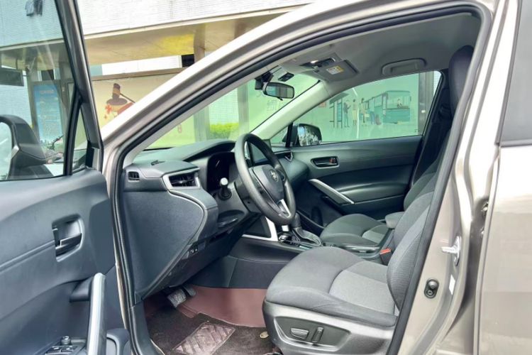 Used Toyota FRONTLANDER 2023 2.0L CVT Elite Edition