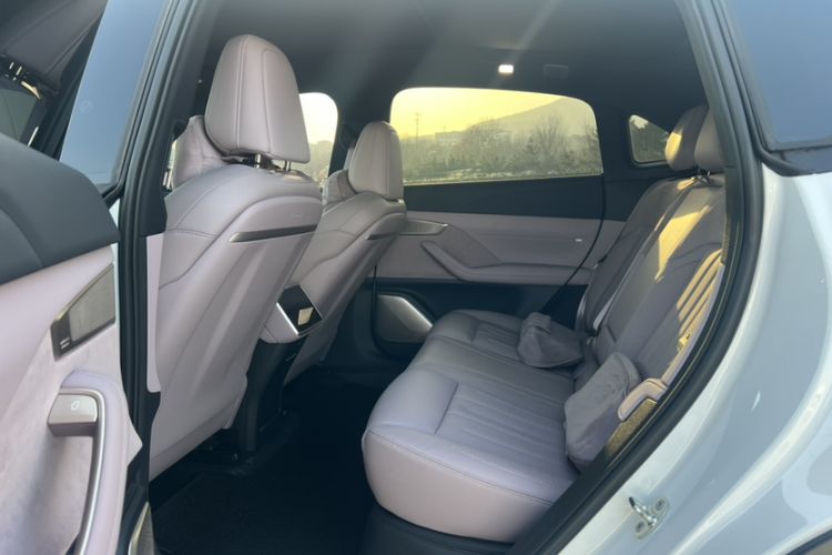 Used ONVO L60 2024 60 kWh Rear-Drive Version