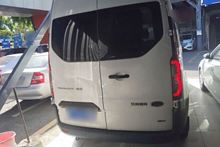 Used Ford Transit 2023 2.0T Diesel Automatic Multi-Purpose Commercial Vehicle Mid-Frame Mid-Roof 5/6 Seats