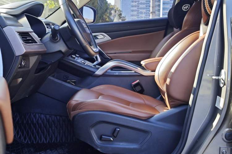 Used Geely Auto Emgrand X7 Sport 2021 1.8TD DCT Two-Wheel Drive Asian Games Edition Left Front Seat