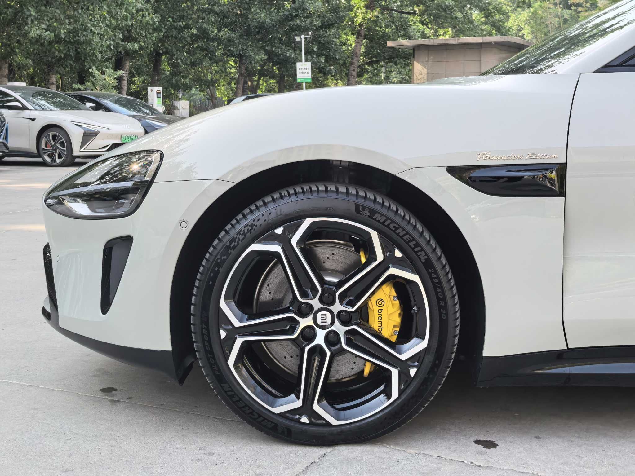 Xiaomi Auto SU7 2024 Four-Wheel Drive Ultra-Long Range Advanced Intelligent Driving Max Edition — снимка 8