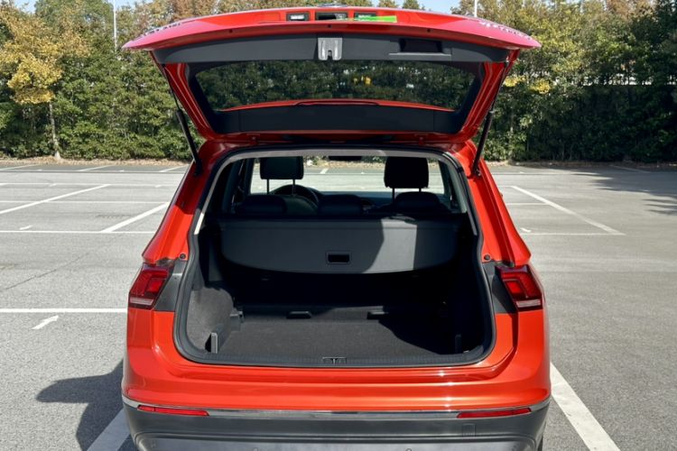 Used Volkswagen Tiguan L 2017 330TSI Automatic Two-Wheel Drive Luxury Edition