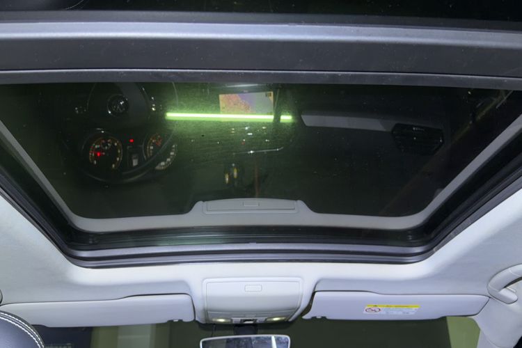 Used Volkswagen Tiguan L 2019 Revised 330TSI Automatic Two-Wheel Drive Smart & Luxury Edition China VI Standard Interior 7