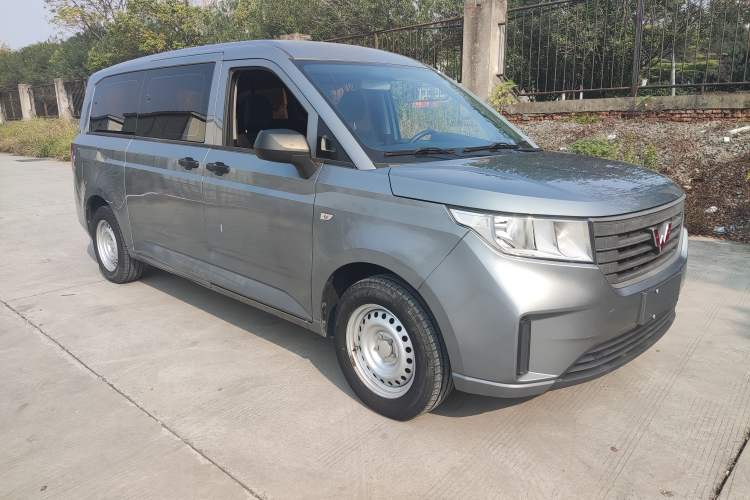 Used Wuling Zhengcheng 2021 1.5T Manual Comfort Version
