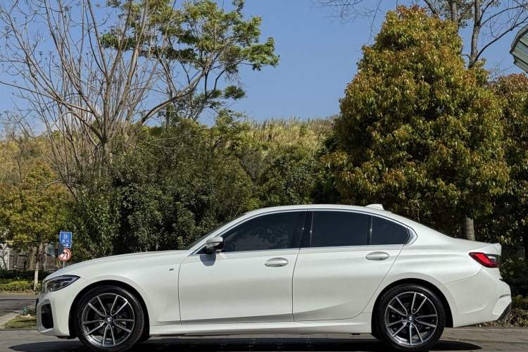 Used BMW 3 Series 2020 Facelifted 325i M Sport Package Exterior 6