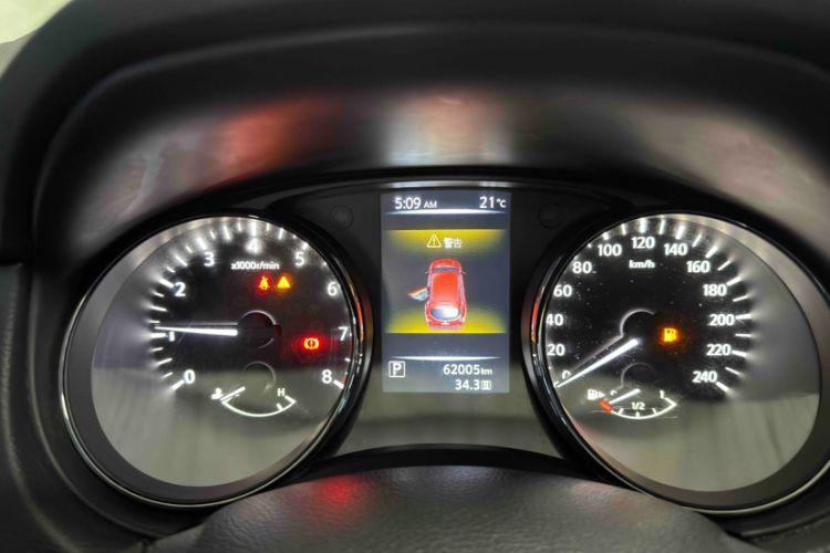 Used Nissan Qashqai 2016 2.0L CVT Luxury Edition
