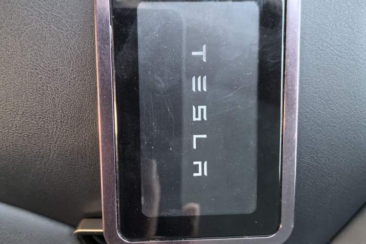 Used Tesla Model Y 2021 Standard Range Rear-Wheel Drive Version
