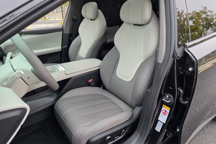 Used Deepal L07 2026 Model 550Ultra Huawei Qiankun ADS SE Edition
