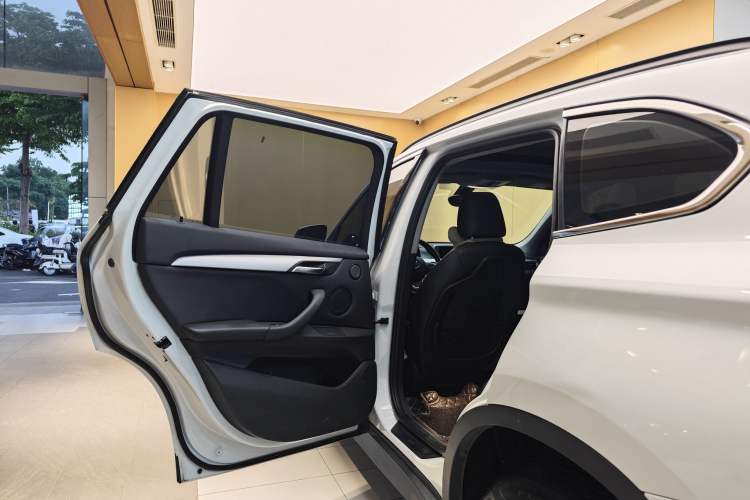 Used BMW X1 2019 sDrive18Li Fashion Model