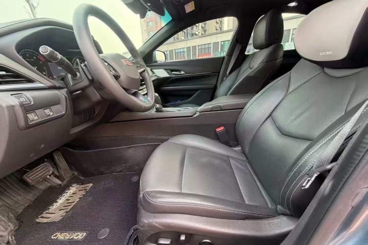 Used Cadillac CT4 2023 25T Luxury Model Interior 1