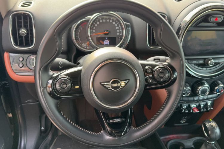 Used MINI Countryman 2018 1.5T COOPER ALL4 Artist