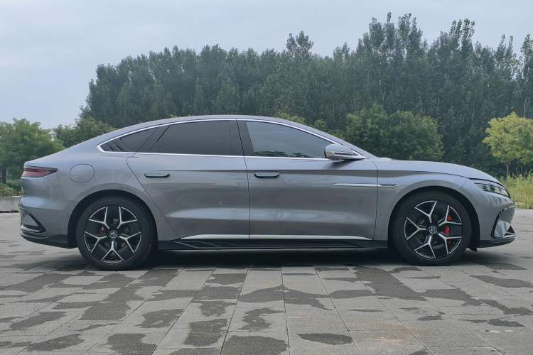 Used BYD Han 2023 EV Champion Edition 715 km Front-Drive Flagship Model