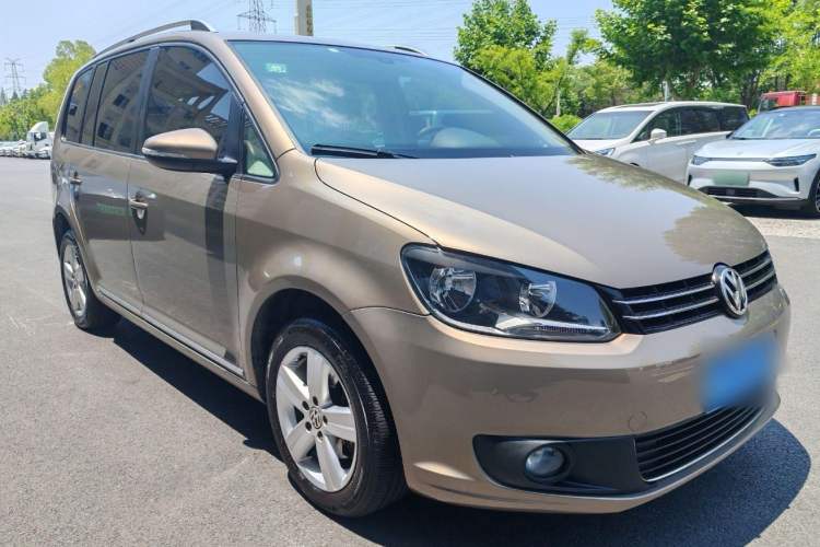 Used Volkswagen Touran 2015 1.4T DSG Comfort Edition 5 Seats