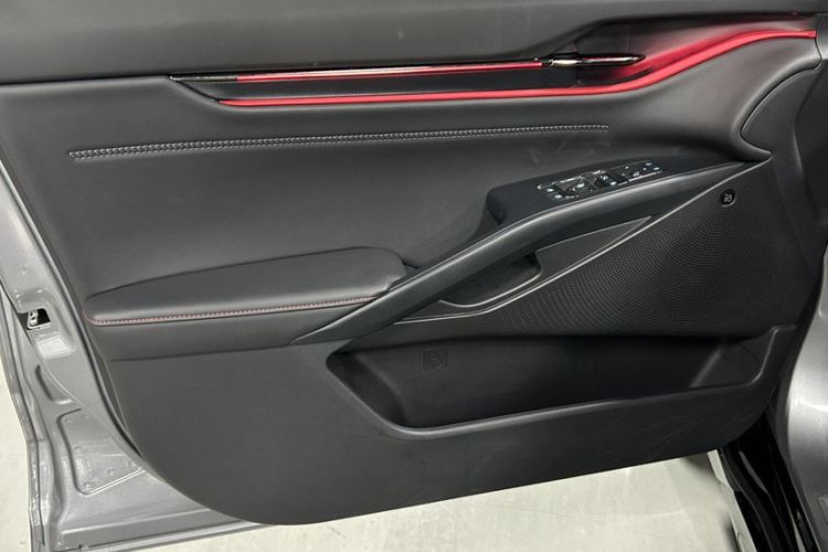 Used Ford Mondeo 2024 2.0T E-Hybrid Sport Edition ST-Line
