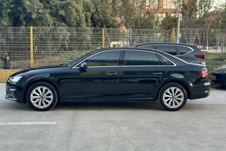 Used Audi A4L 2019 40 TFSI Ambition China VI
