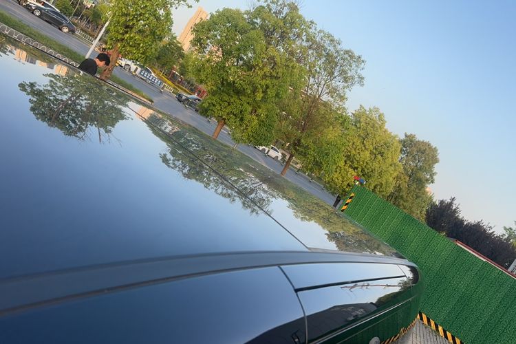 Used Geely Galaxy LEVC L380 2024 140-Degree 6-Seater All-Wheel-Drive Ultra