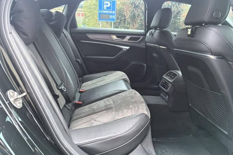 Used Audi A6L 2024 45 TFSI Prestige Dynamic Edition Interior 4