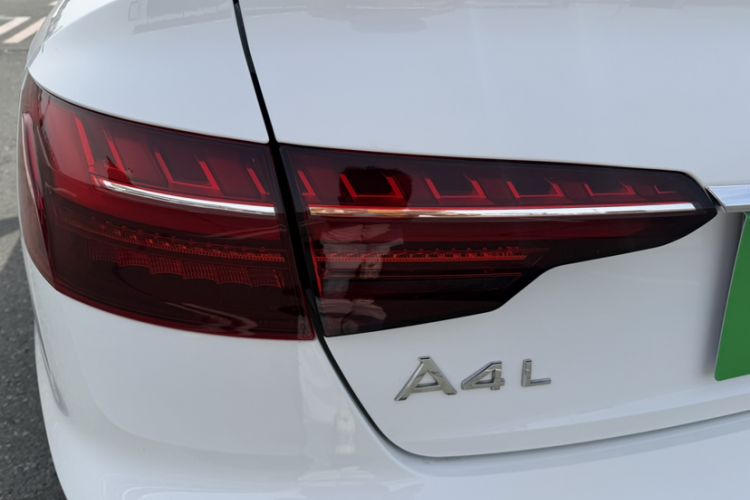 Used Audi A4L 2022 40 TFSI Luxury Dynamic Model Exterior 7