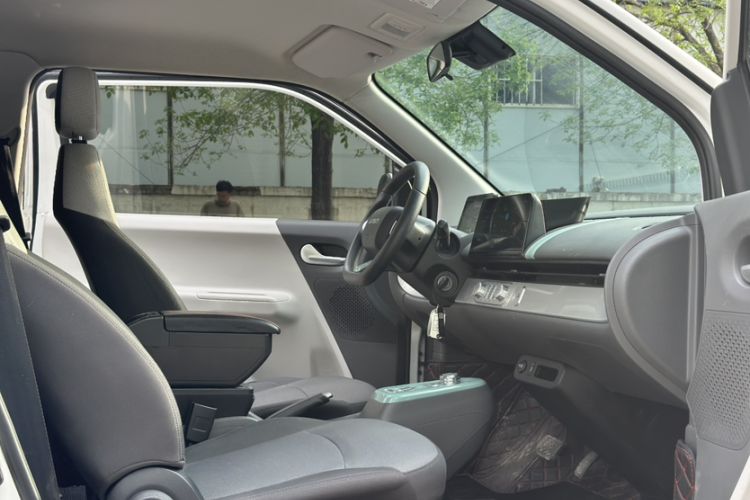 Used CHANGAN NEVO Lumin 2025 205km Refreshing Edition Right Front Seat