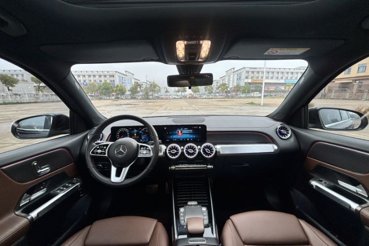Used Mercedes-Benz GLB 2021 GLB 200 Dynamic Edition Interior 5