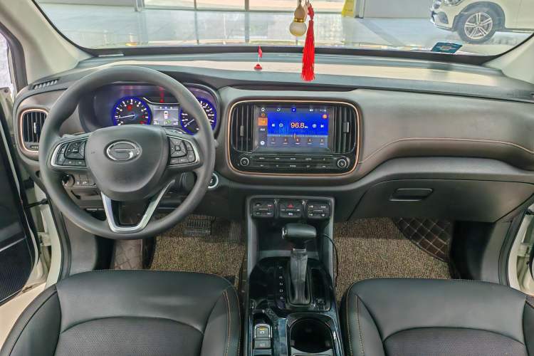 Used GAC Trumpchi GS3 2017 200T Automatic Luxury Edition
