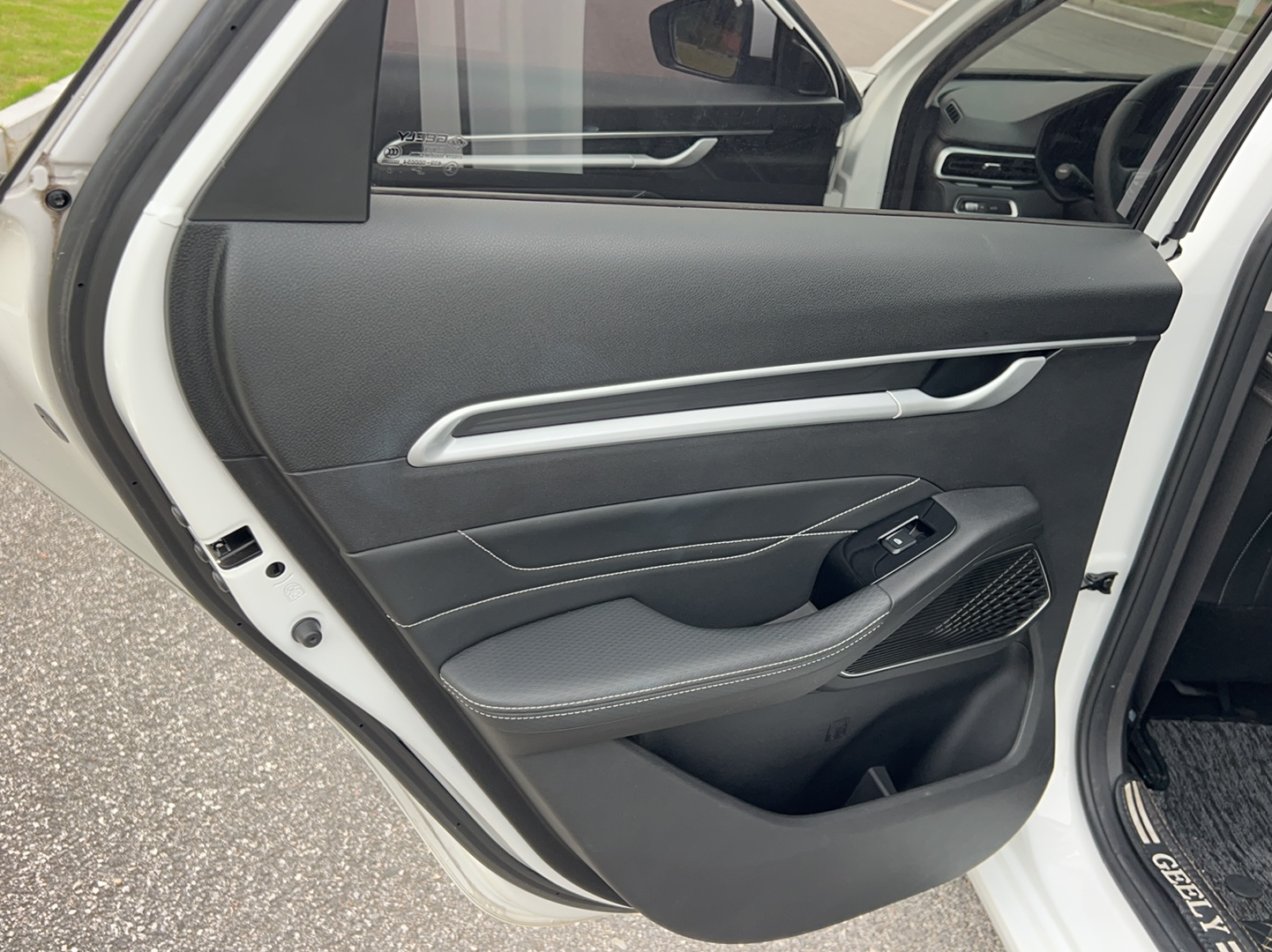 Geely Auto Emgrand 2023 4th Generation Champion Edition 1.5L CVT Luxury Model — снимка 20