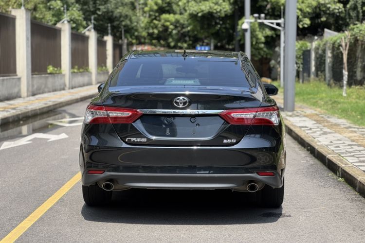 Used Toyota Camry 2021 2.0G Luxury Edition