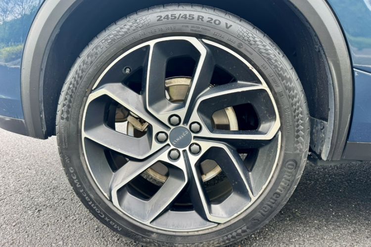 Used Lynk & Co 05 2022 2.0T Two-Wheel Drive Shine Halo
