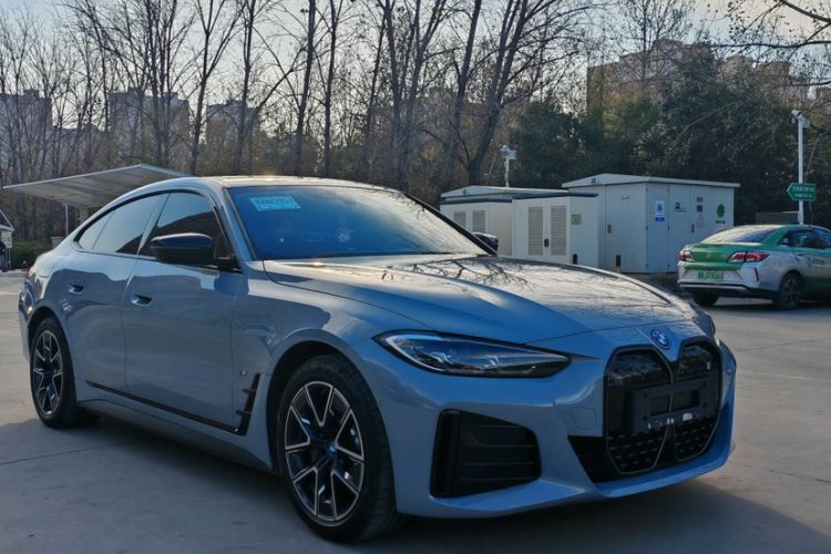 Used BMW i4 2023 eDrive40