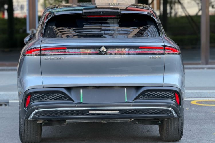 Used Baojun Yunhai 2024 140km Plug-in Hybrid Version Exterior 1