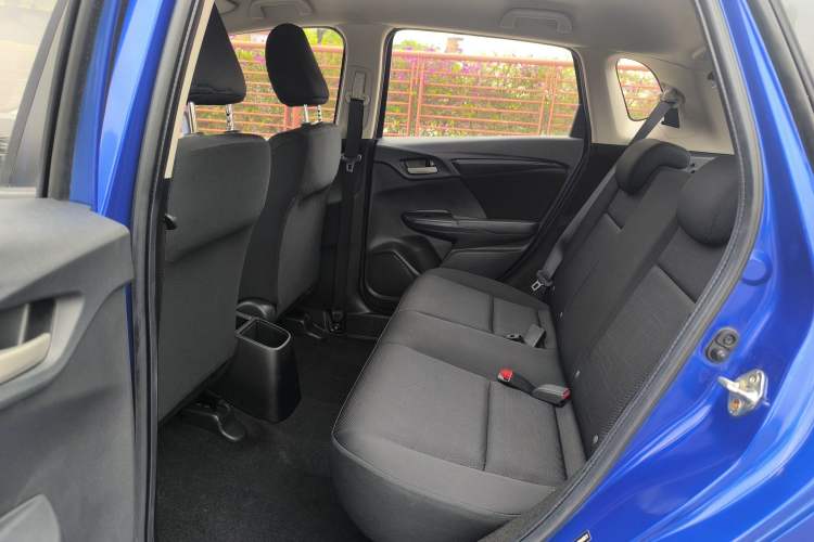 Used Honda Fit 2018 1.5L CVT Comfort Version Interior 2