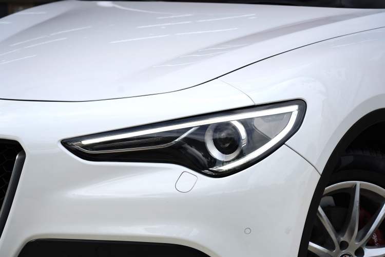 Used Alfa Romeo Stelvio 2017 2.0T 280HP Luxury Edition