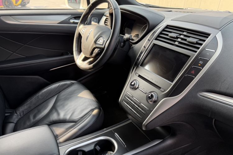 Used Lincoln MKC 2019 2.0T Two-Wheel Drive Luxury Edition China VI Standard