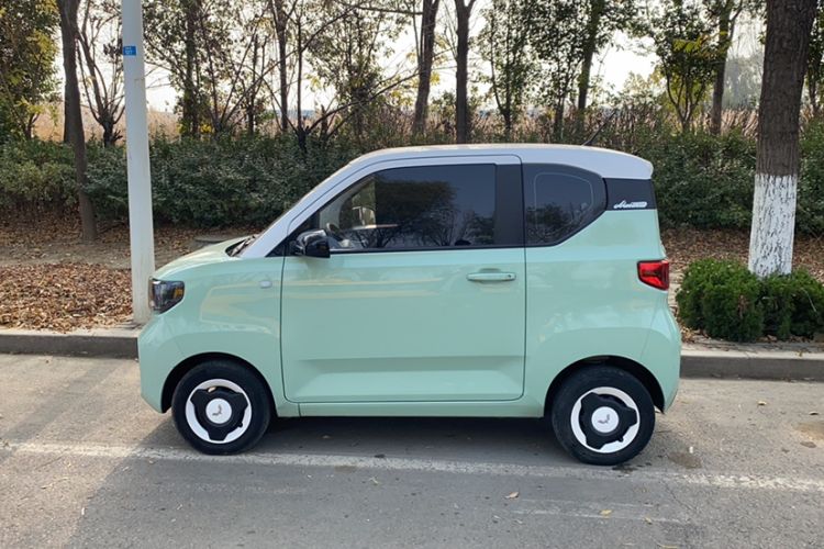 Used Wuling Hongguang MINIEV 2021 Macaron Premium Model – Lithium Iron Phosphate